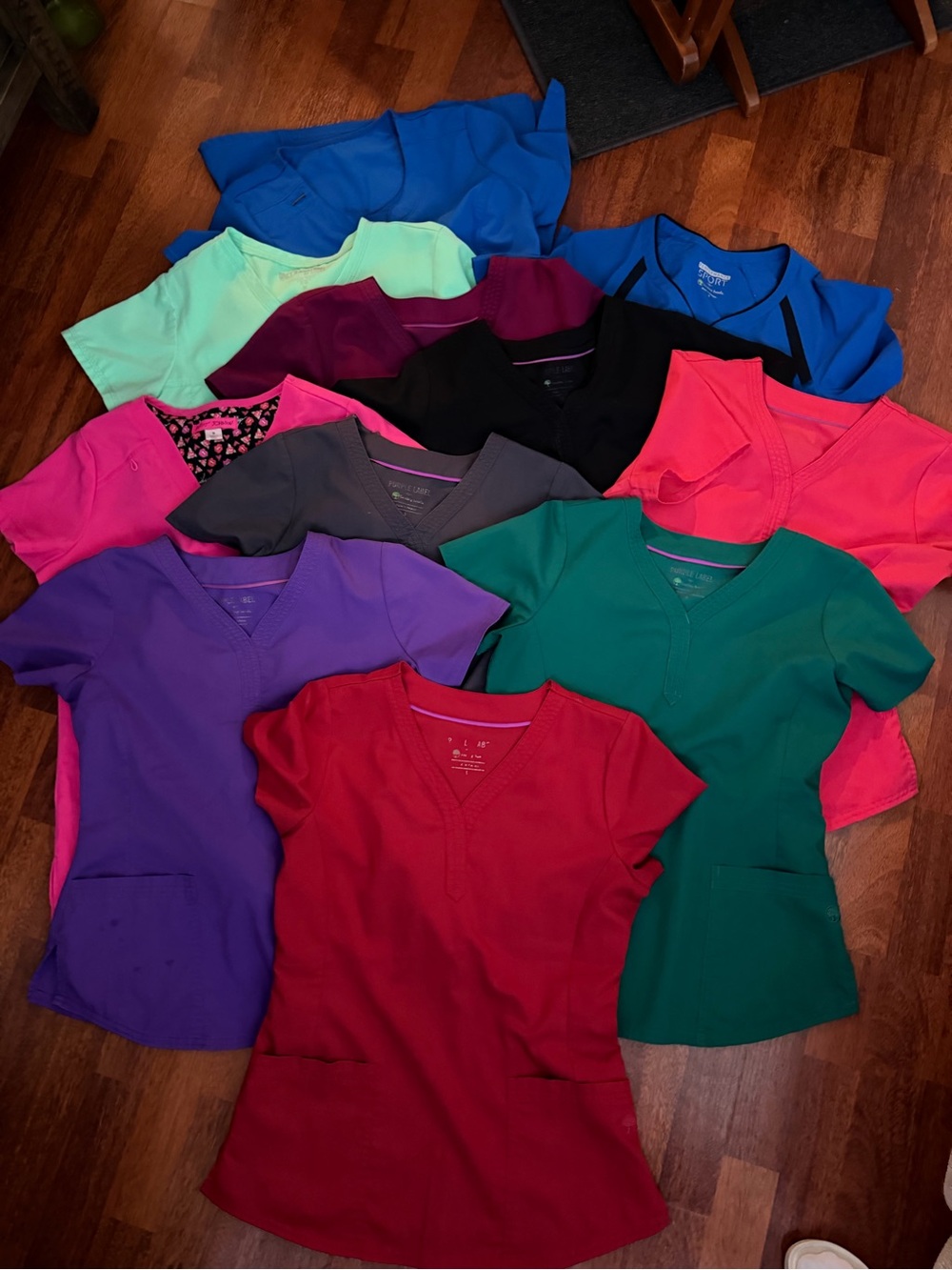 Mixed Color V-Neck Short Sleeve Scrubs Sets - Multicolor